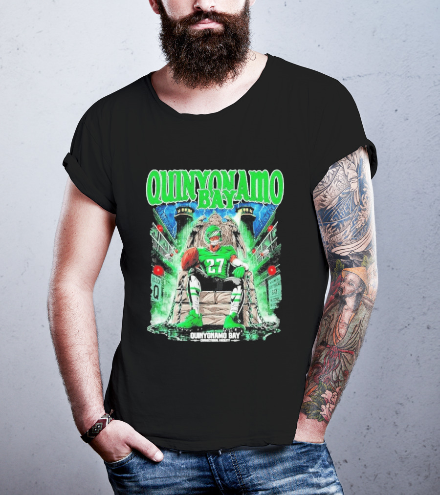Quinyonamo Bay 27 Throne Football Block Q T-Shirt