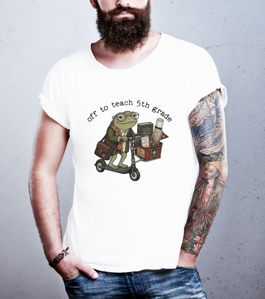 Off To Teach 5th Grade Frog Teacher Scooter Back To School T-Shirt