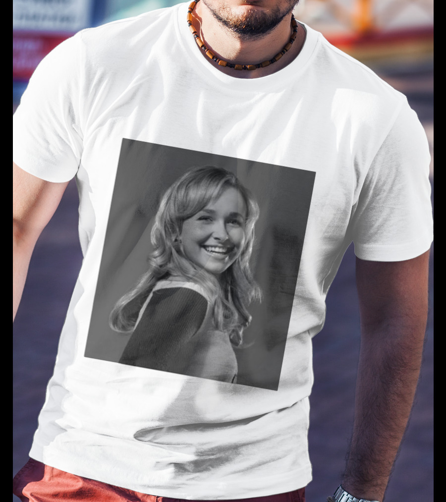 Hayden Panettiere Has Sadly Just Passed Away At The Age Of 36 T-Shirt