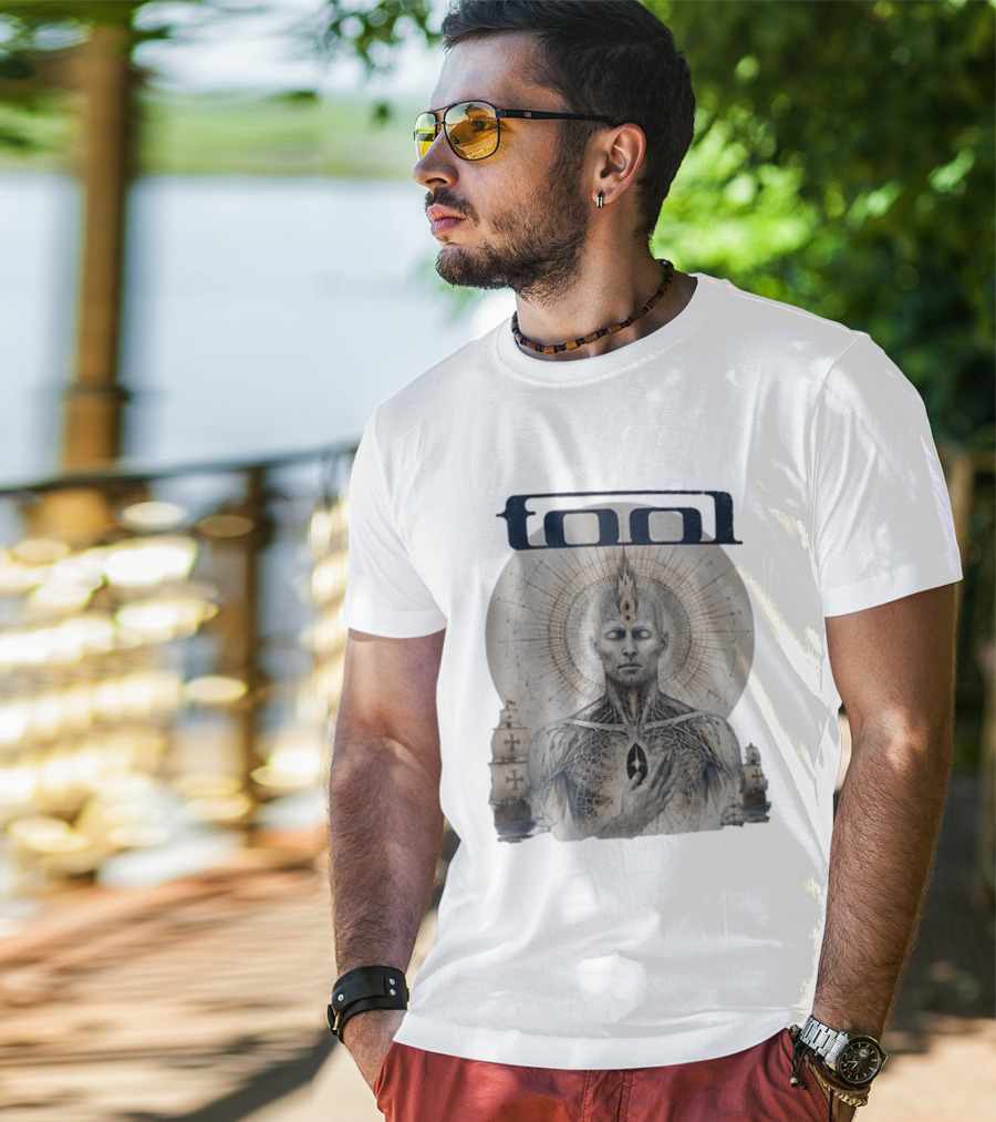 Tool Columbus Day America Discovered 1492 Visionary Artistry T-Shirt
