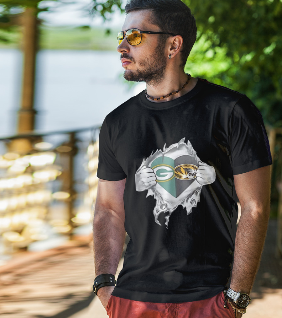 Green Bay Packers Missouri Tigers Heart Superman Chest Rip T-Shirt