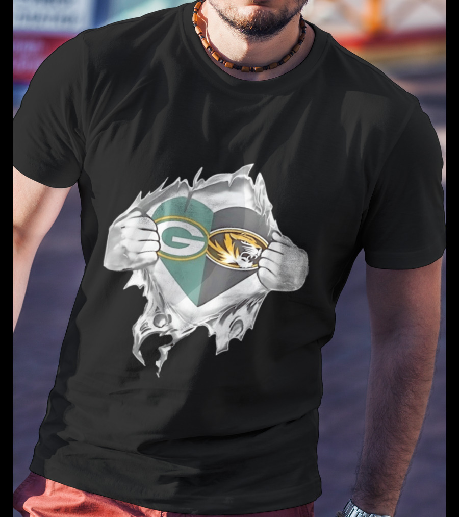 Green Bay Packers Missouri Tigers Heart Superman Chest Rip T-Shirt