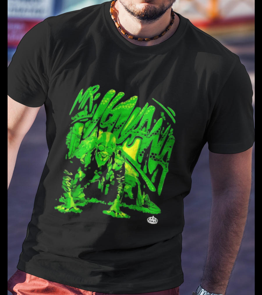 Mr Iguana AAA Lucha Libre Wrestler Crouching Masked Green Creature T-Shirt