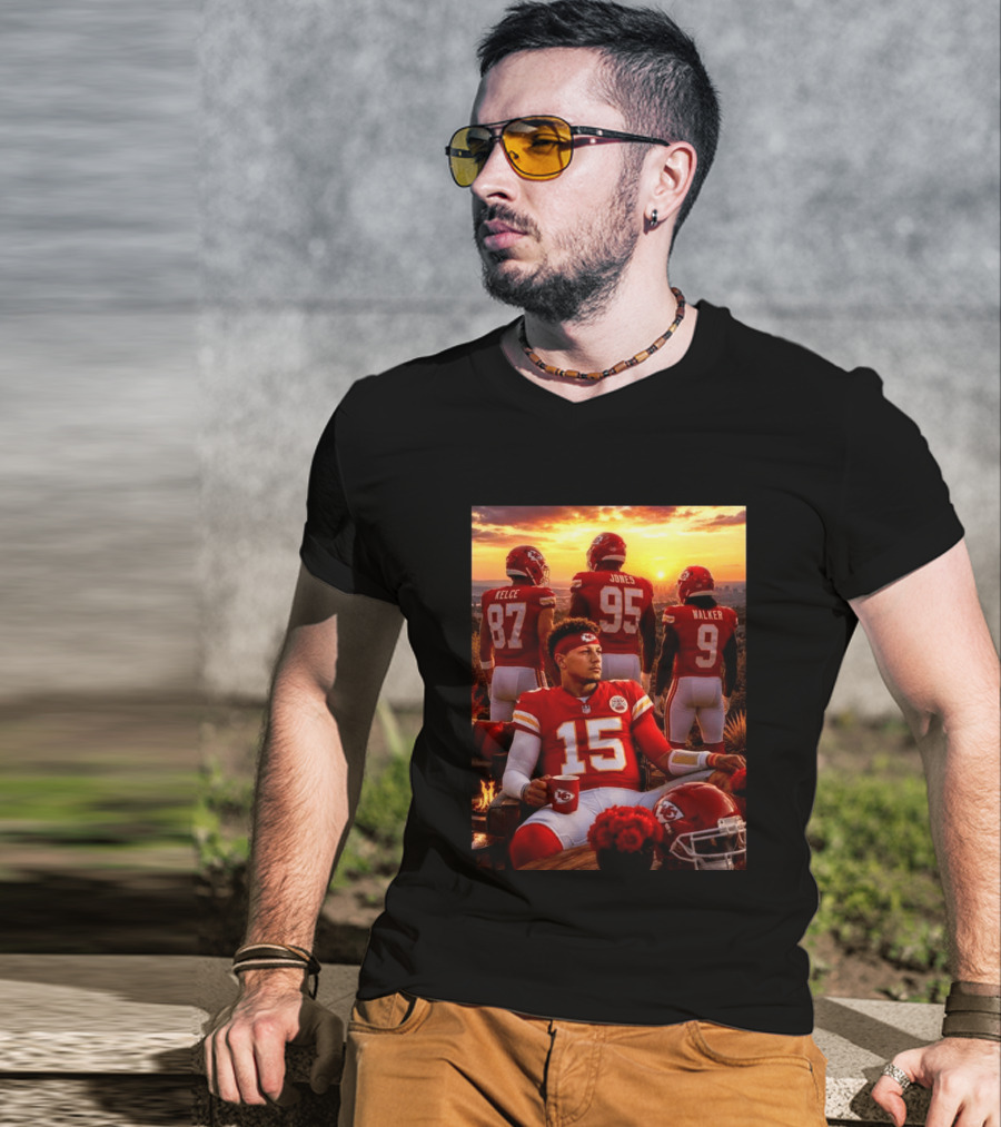 Good Morning Chiefs Kingdom Patrick Mahomes Kelce Jones Walker 87 95 9 15 T-Shirt