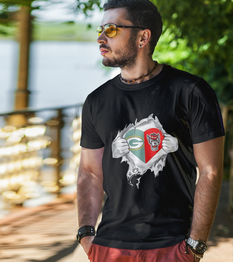 Green Bay Packers NC State Wolfpack Heart Superman Chest Rip T-Shirt