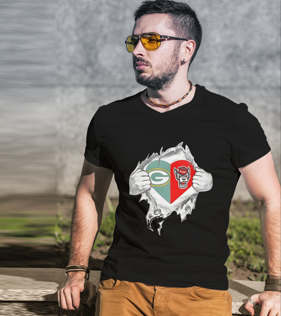 Green Bay Packers NC State Wolfpack Heart Superman Chest Rip T-Shirt
