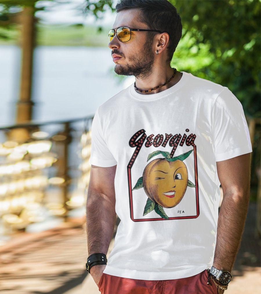 Georgia Peach Vintage Winking Icon Savannah Macon Atlanta Augusta 1950's T-Shirt