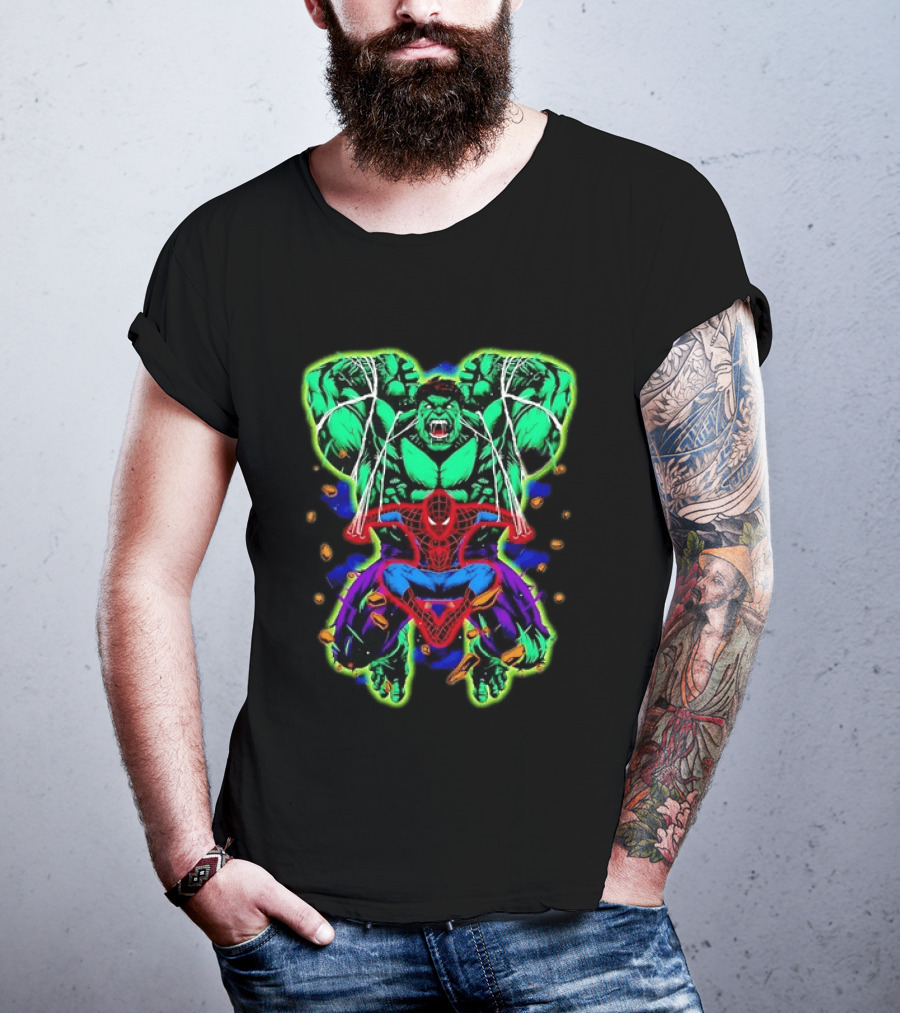The Incredible Hulk And Spider Man Marvel Superheroes Comic Action Scene T-Shirt