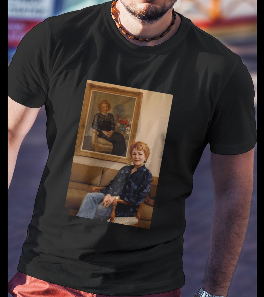 I Don't Know Who The Person In The Image Is. T-Shirt