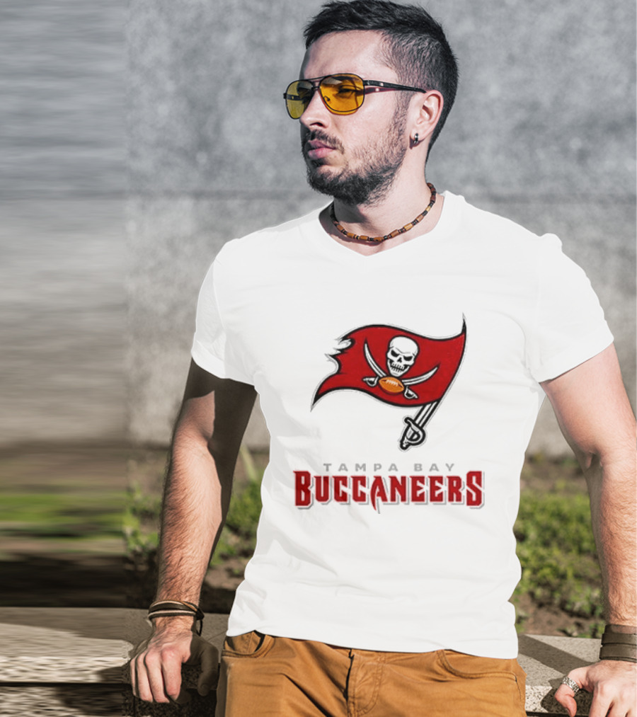 Tampa Bay Buccaneers Season Opener Skull Flag T-Shirt