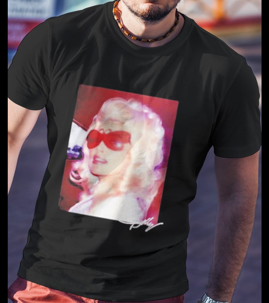 Dolly Parton Iconic Vintage Style With Red Sunglasses T-Shirt