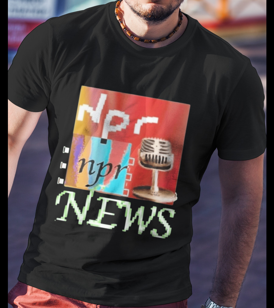 NPR News Public Radio Microphone Icon Podcast T-Shirt