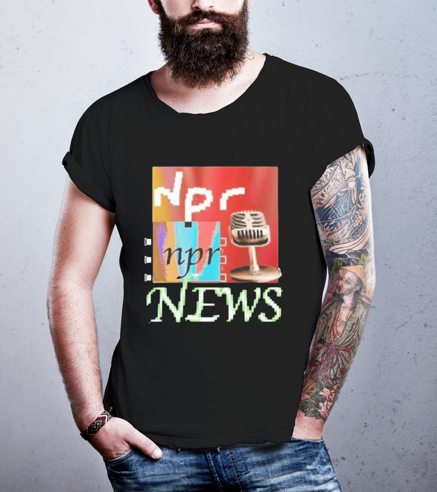 NPR News Public Radio Microphone Icon Podcast T-Shirt