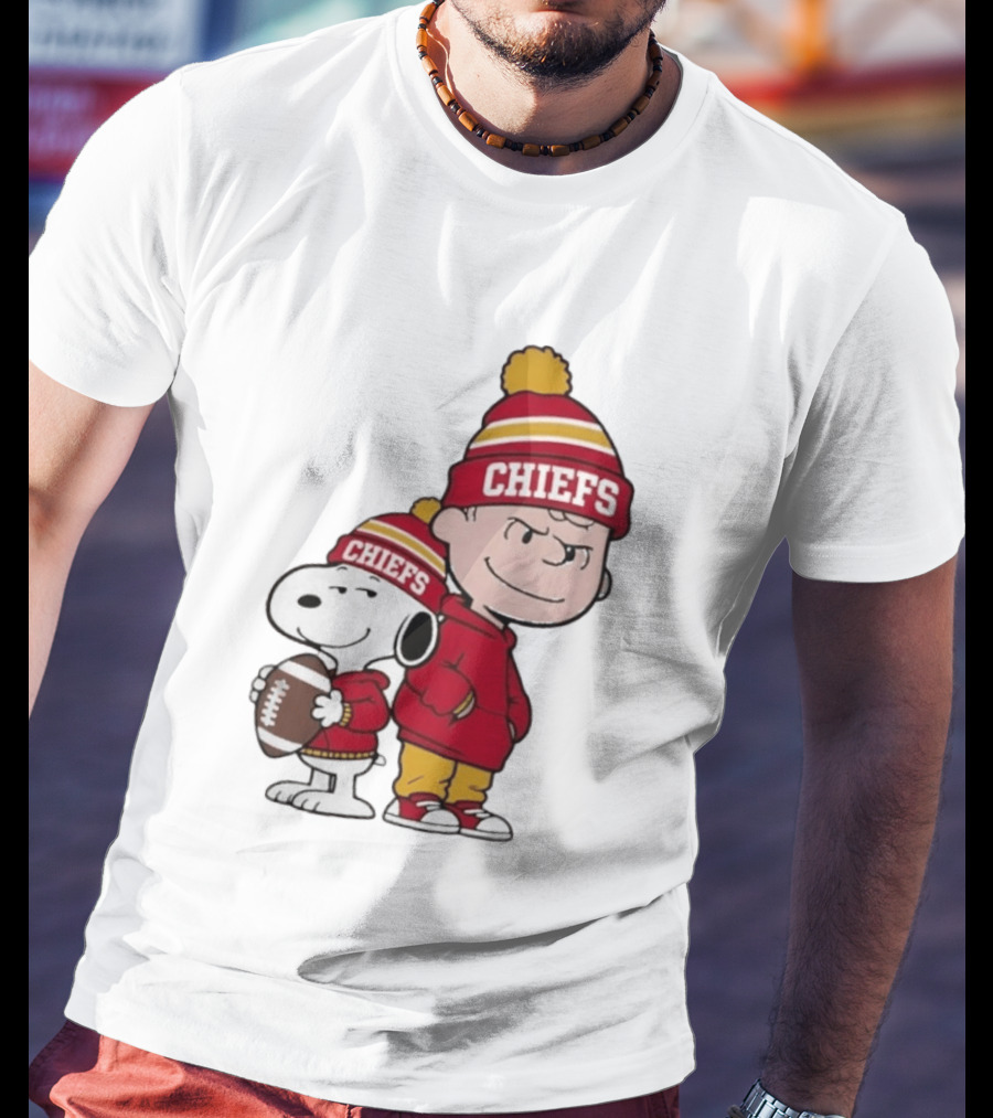 Snoopy And Charlie Brown Chiefs Football Fans Kansas City Chiefs T-Shirt
