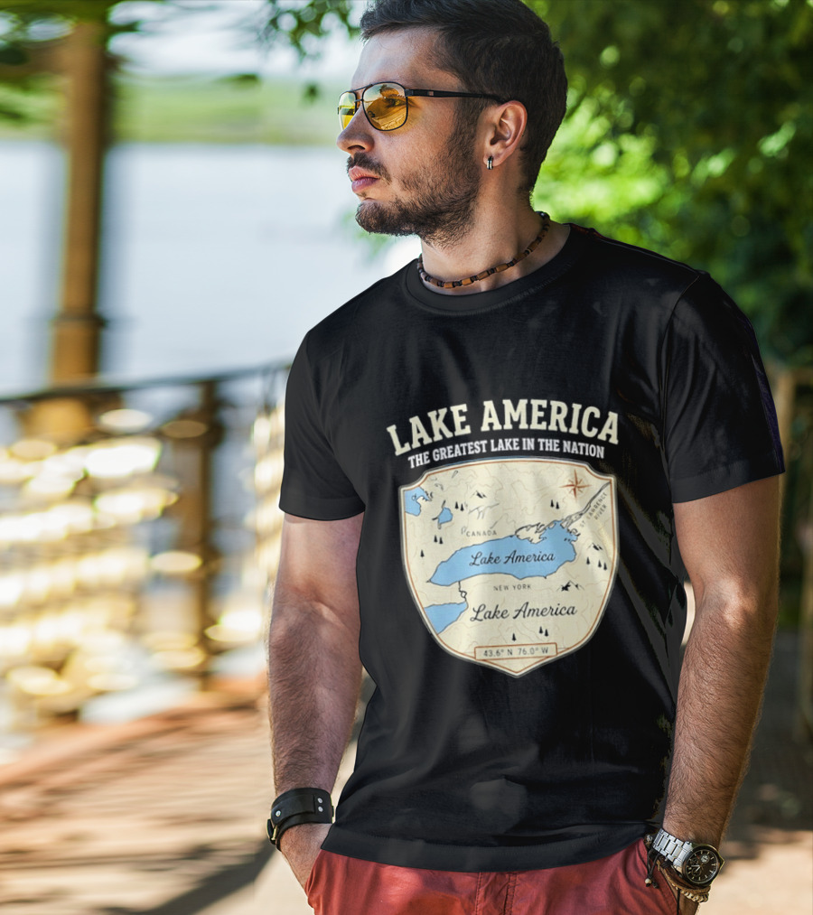 Lake America The Greatest Lake In The Nation Map Compass Cream T-Shirt