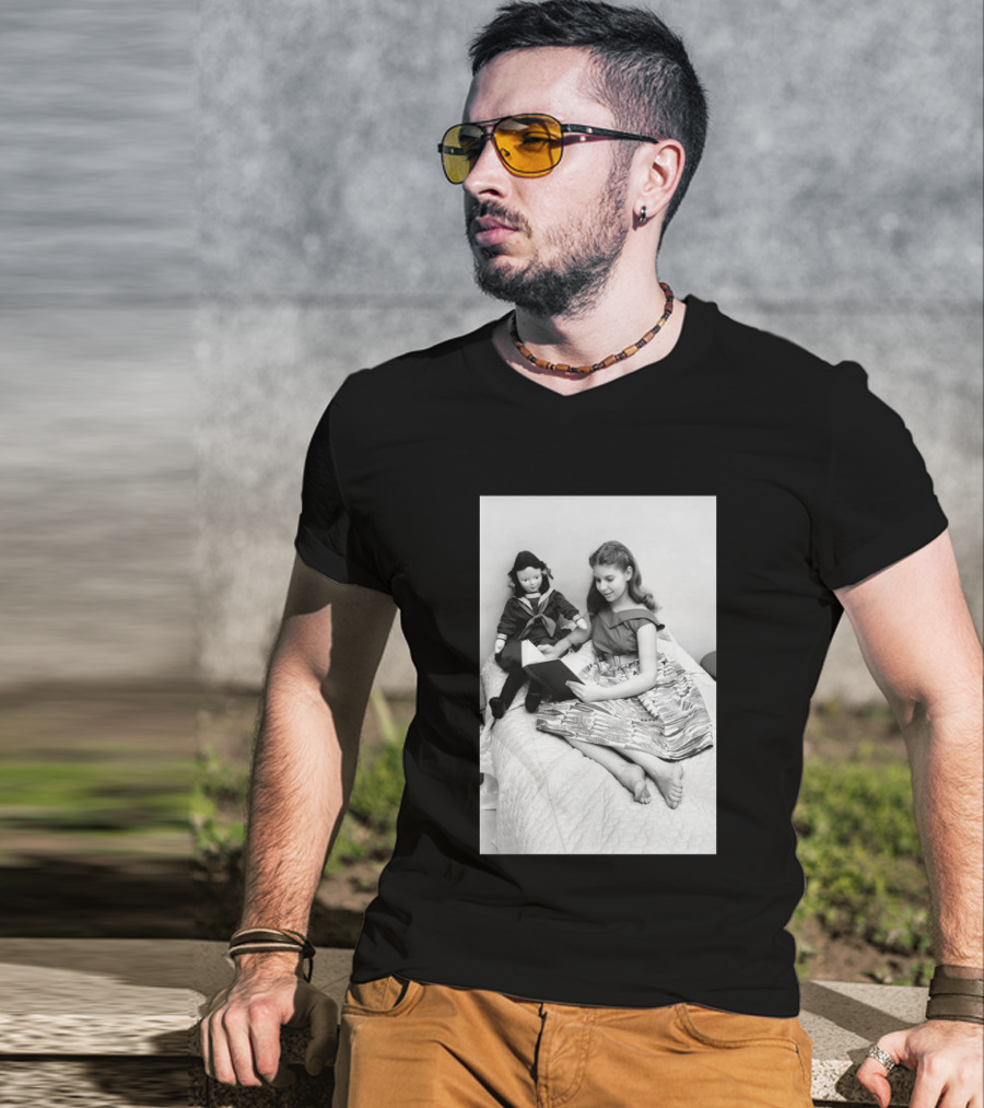 Robin Morgan Young Girl Reading With Doll Vintage Photograph T-Shirt