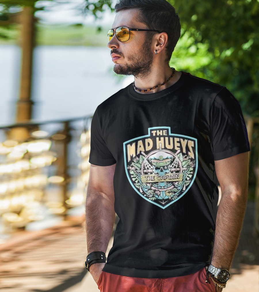 The Mad Hueys The Captain Skull Nautical T-Shirt