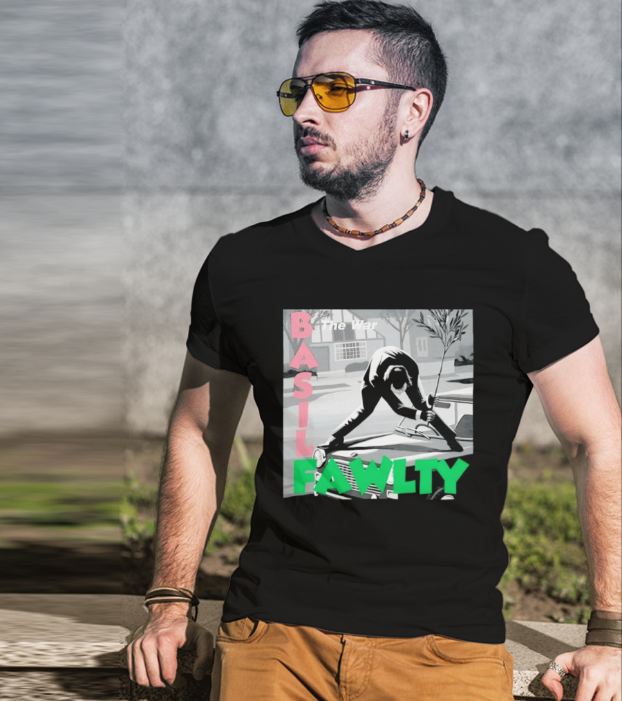 Basil Fawlty The War John Cleese British Comedy Iconic Scene T-Shirt