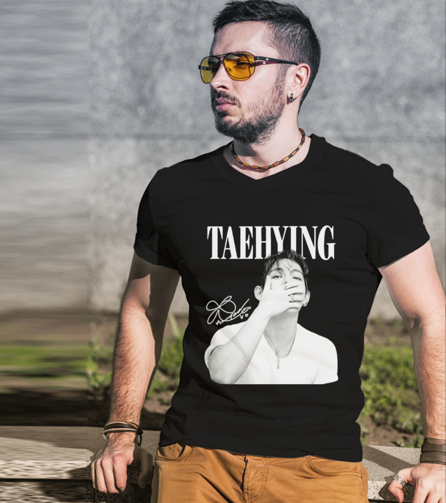 TAEHYUNG BTS V K Pop Fashion Style Signature T-Shirt