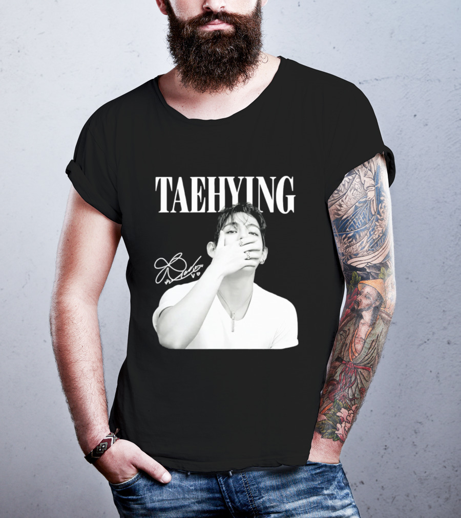 TAEHYUNG BTS V K Pop Fashion Style Signature T-Shirt