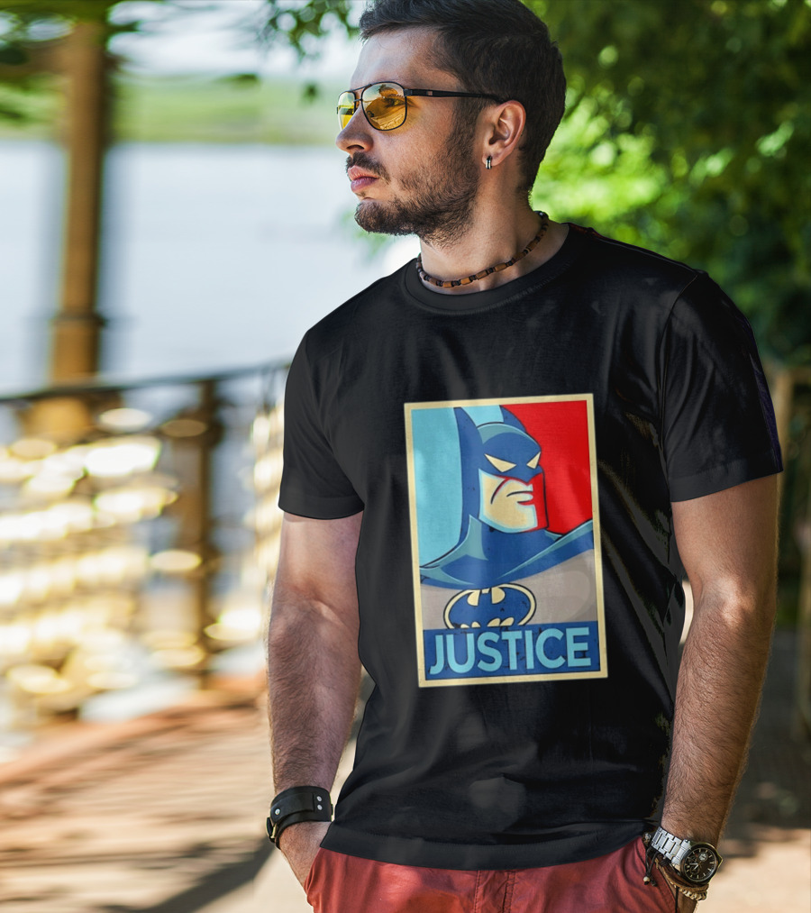 Justice Distressed Batman DC Comics T-Shirt