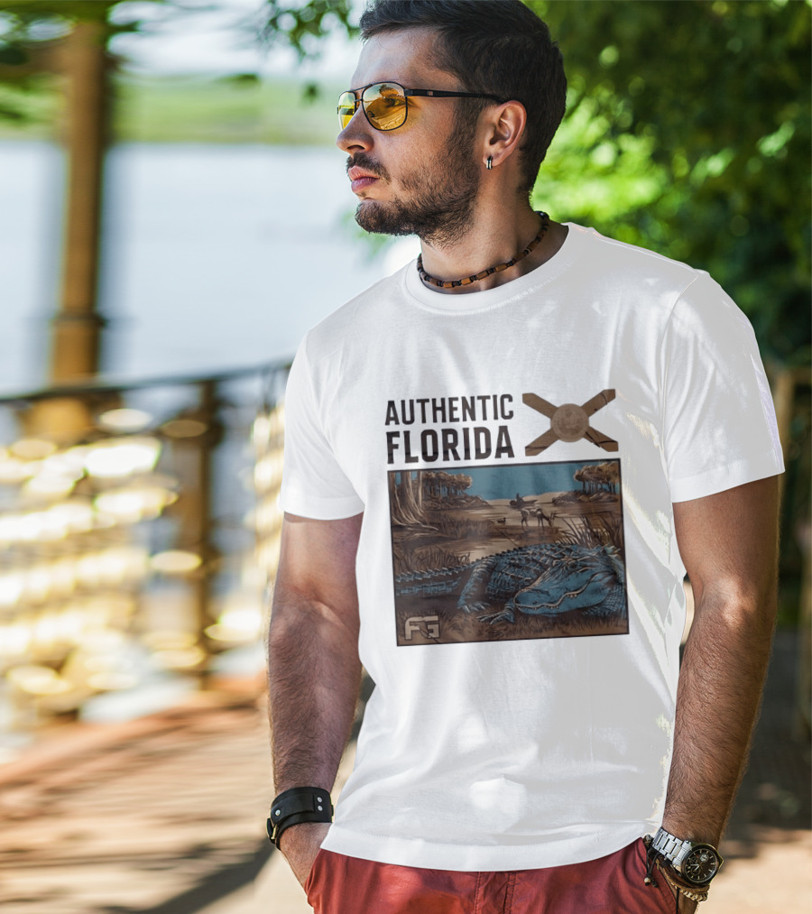 Authentic Florida Alligator With Canoe And Nature Scene T-Shirt