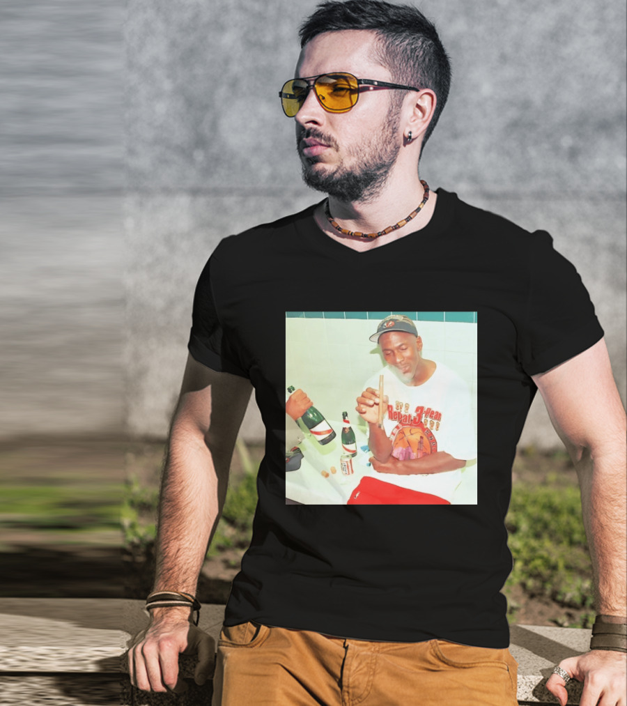 Michael Jordan Repeat 3 Peat Celebration Chicago Bulls Basketball T-Shirt