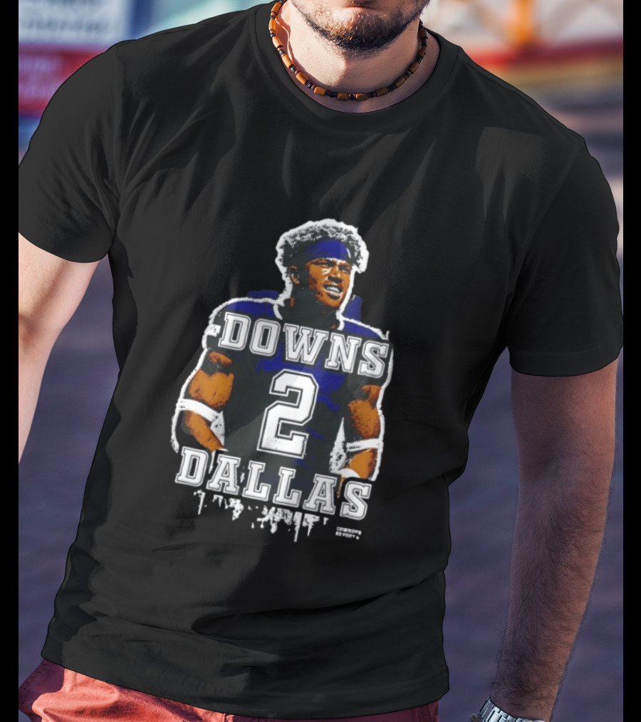 Downs To Dallas 2 Football Player Paint Splatter T-Shirt