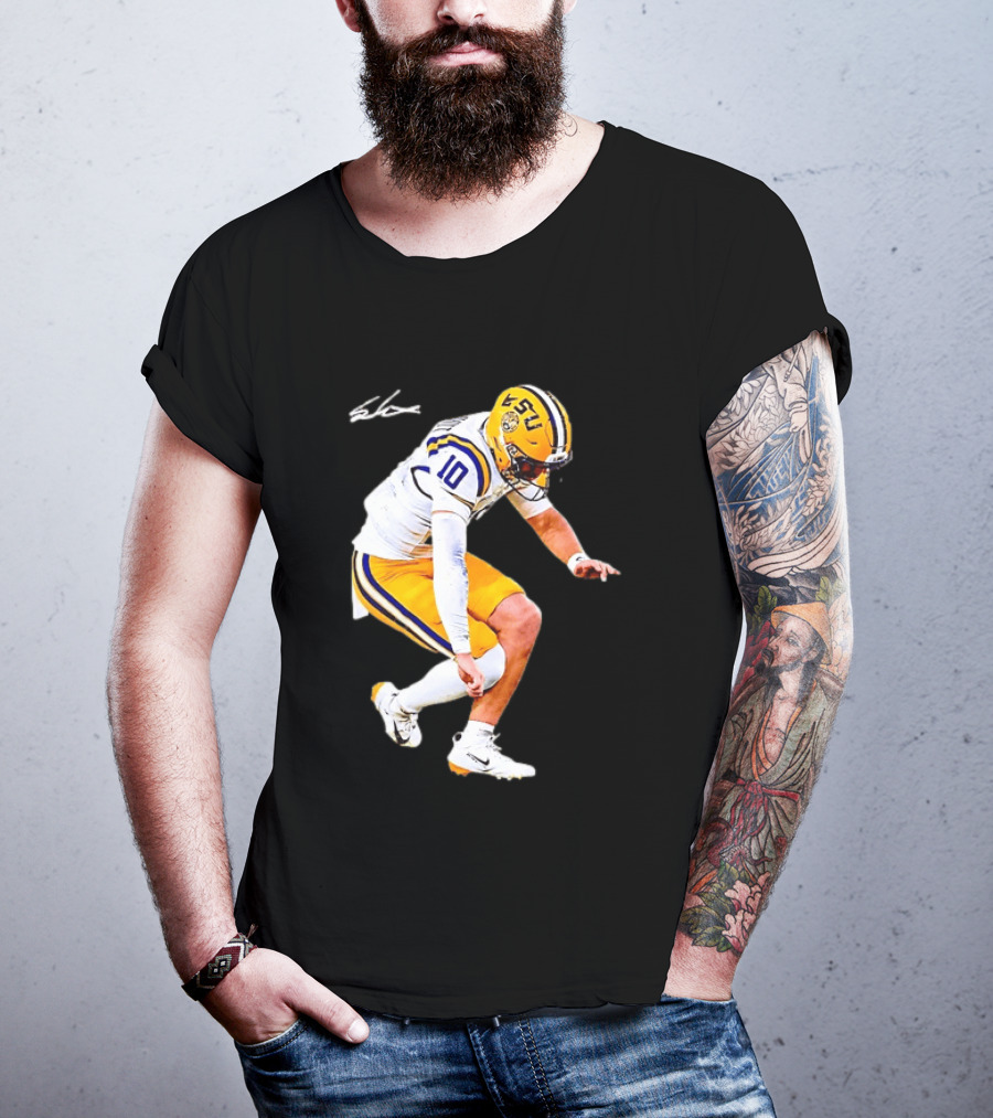 Joe Burrow LSU Tigers Number 10 Football Player Signature T-Shirt