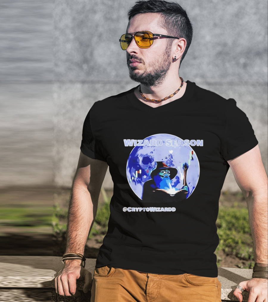 Wizard Season Crypto Trading Bitcoin Wizardry Trend @CryptoWizardd T-Shirt