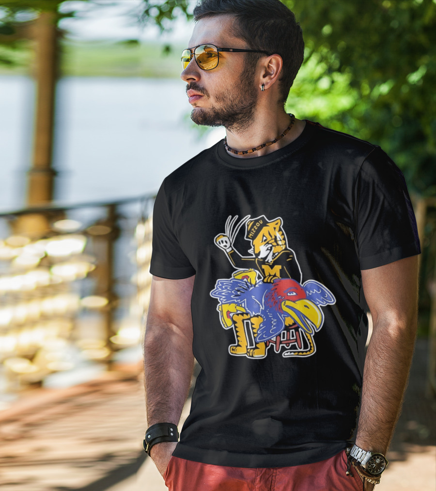 Mizzou Tigers Vs Kansas Jayhawk Rivalry Cartoon T-Shirt
