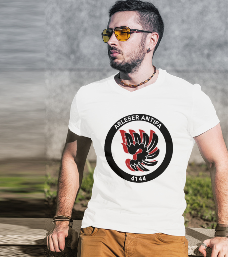 Arleser Antifa Arlesheim 4144 Black Red Fist T-Shirt
