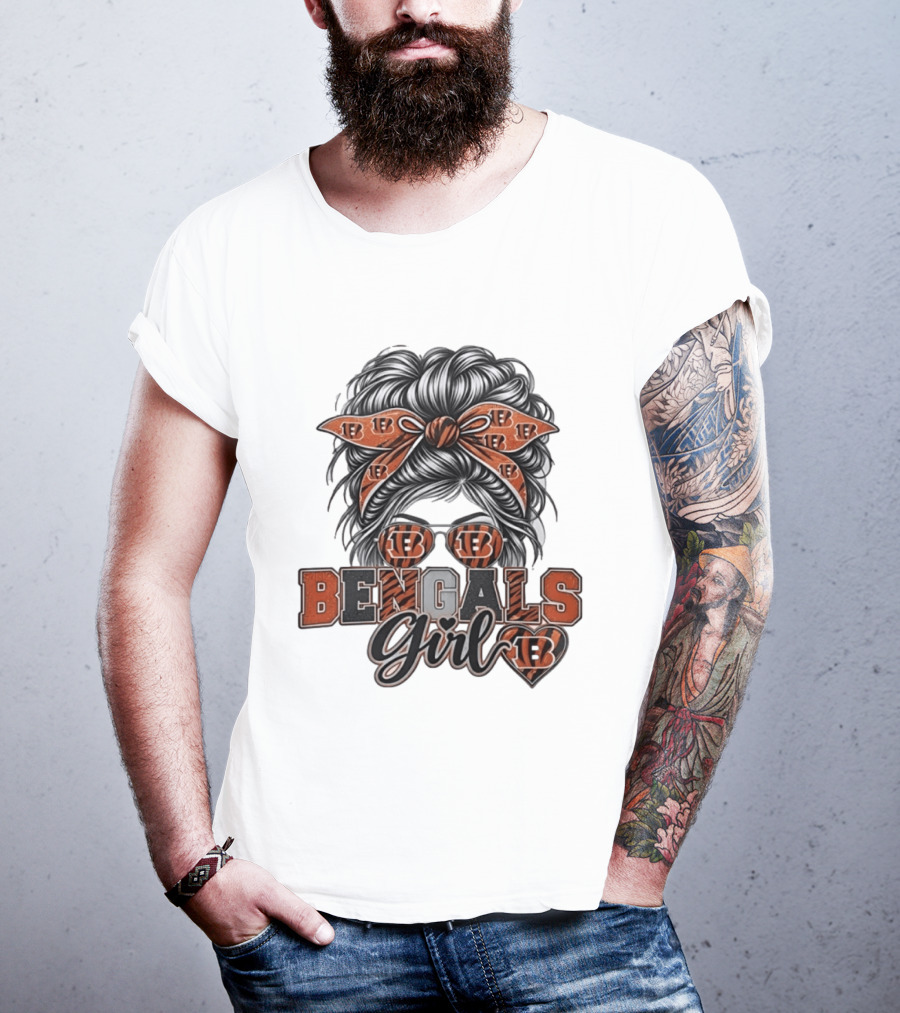 Bengals Girl Messy Bun Fan With Glasses And Bow T-Shirt