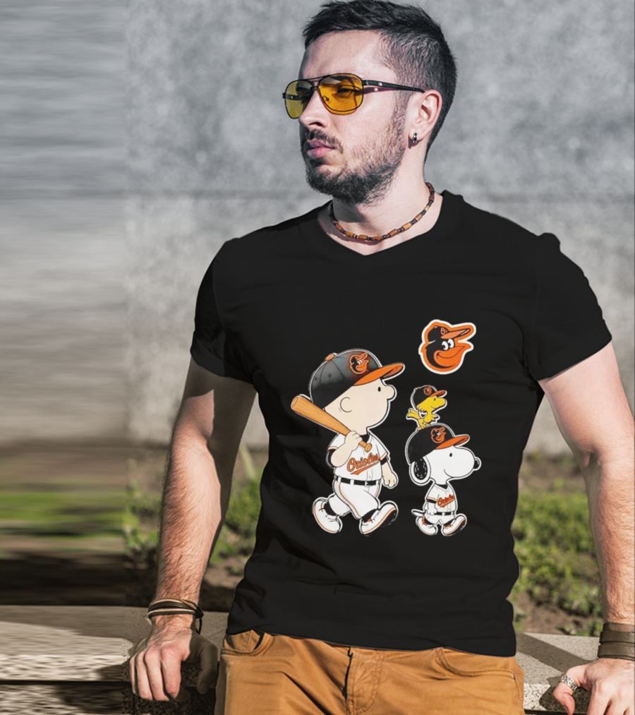 Woodstock Charlie Brown Snoopy Orioles Baseball Team T-Shirt