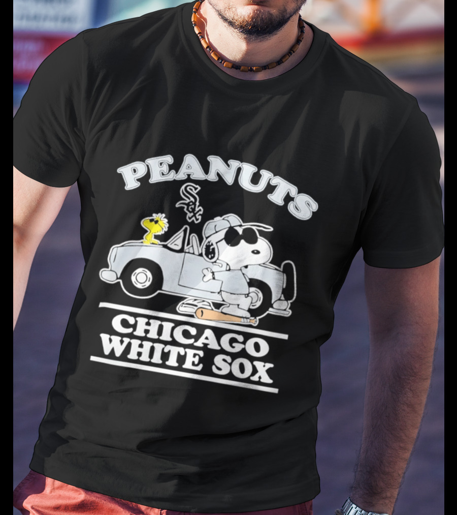Peanuts Snoopy Woodstock In Car Chicago White Sox Baseball T-Shirt