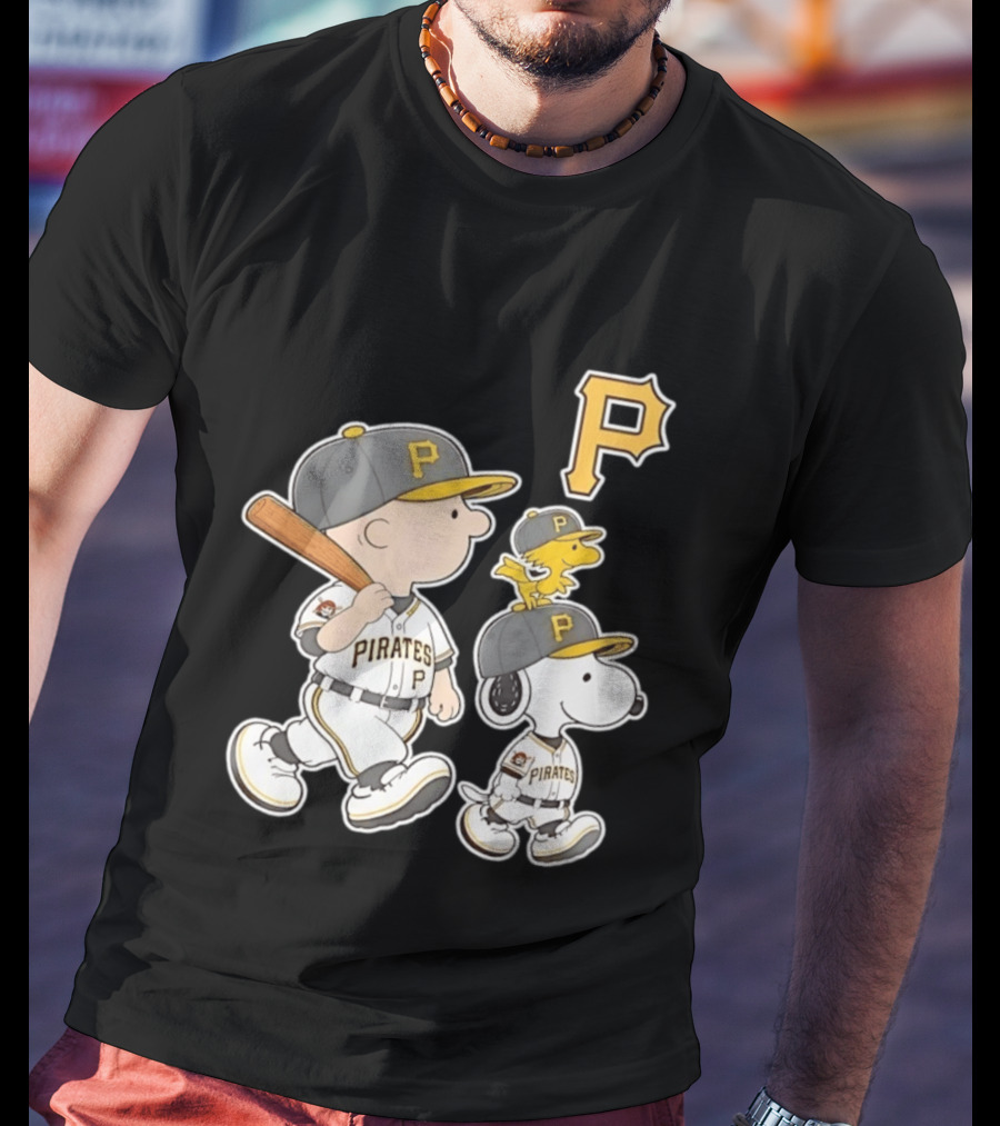 Woodstock Snoopy Charlie Brown Pittsburgh Pirates Baseball P T-Shirt