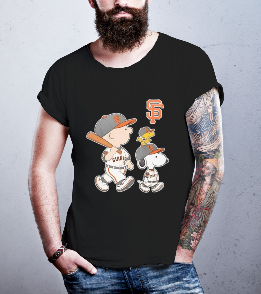 Woodstock Charlie Brown Snoopy San Francisco Giants Baseball Team T-Shirt