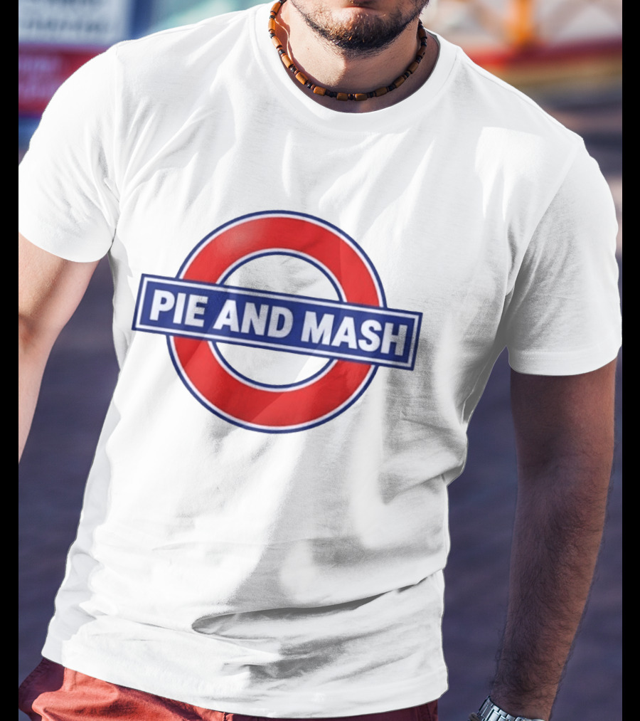 Pie And Mash London Underground Sign Circular Red Blue T-Shirt