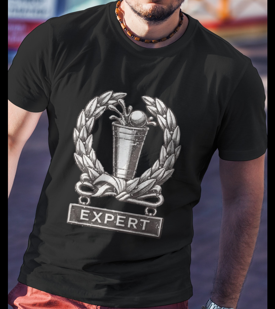 Beer Pong Expert Laurel Wreath Trophy Winner Cup Competition T-Shirt