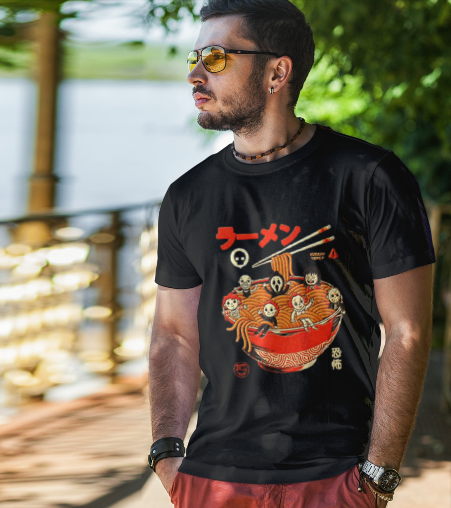 Chucky Ghostface Kayako Michael Myers Pennywise Jason Voorhees Ramen Horror Characters Eat Scream T-Shirt