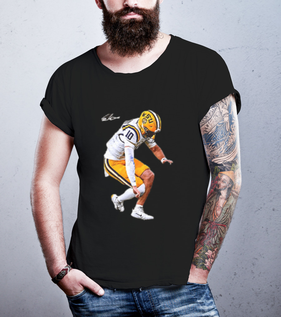 Garrett Nussmeier LSU Tigers Football Quarterback Action Play T-Shirt