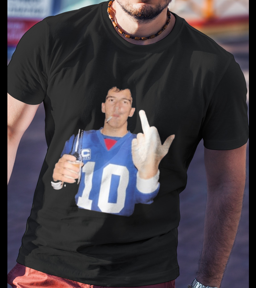 Eli Manning Jersey Smoking Gesture Middle Finger 10 T-Shirt