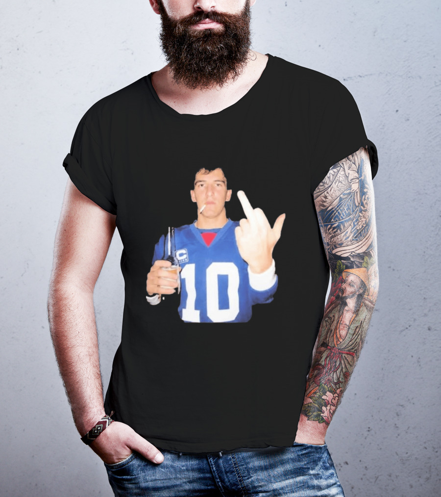 Eli Manning Jersey Smoking Gesture Middle Finger 10 T-Shirt