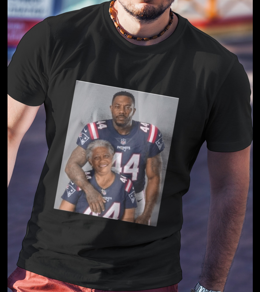 New England Patriots Jahlani Tavai 44 Mom Football Family Game Day 2026 T-Shirt