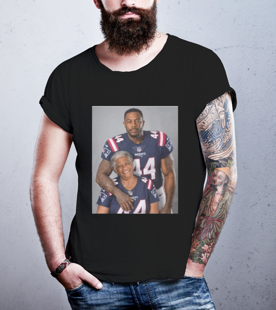 New England Patriots Jahlani Tavai 44 Mom Football Family Game Day 2026 T-Shirt