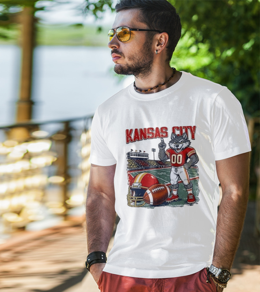 Kansas City Chiefs Wolf Mascot Football Stadium Scene T-Shirt