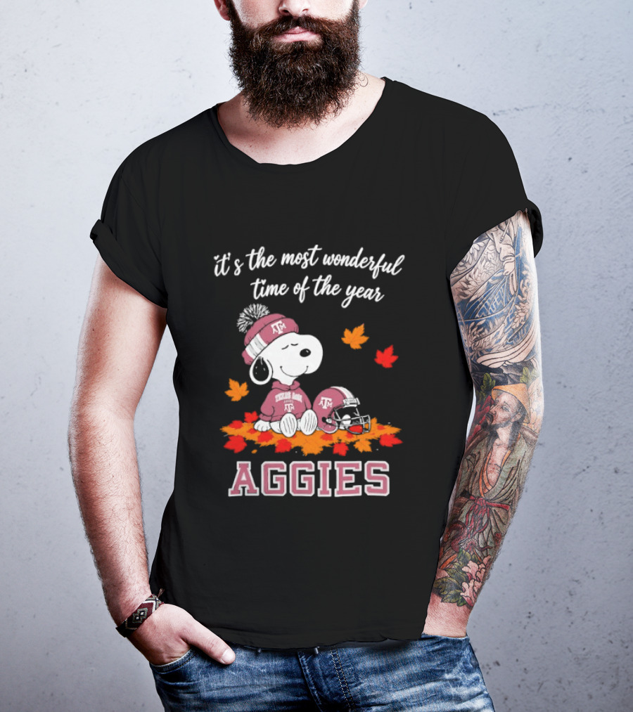 Snoopy It's The Most Wonderful Time Of The Year Texas A&M Aggies Autumn Leaves T-Shirt