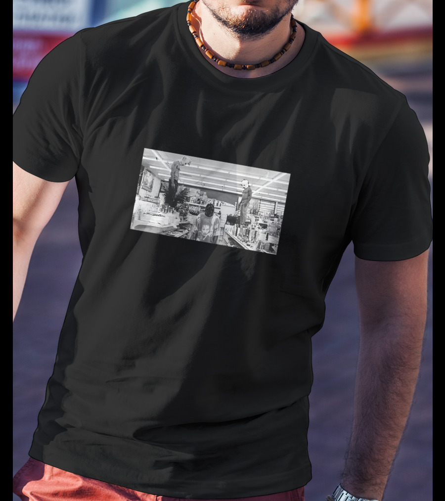 Juice Wrld Merch 999 Club Lean Wit Me Black And White Store Scene T-Shirt