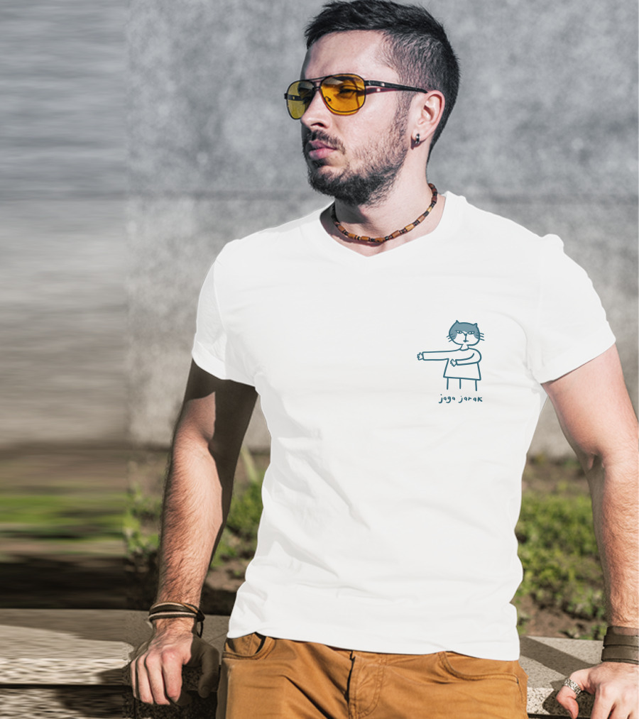 Ann Jaafar Jaga Jarak Cat Icon Social Distancing Reminder T-Shirt