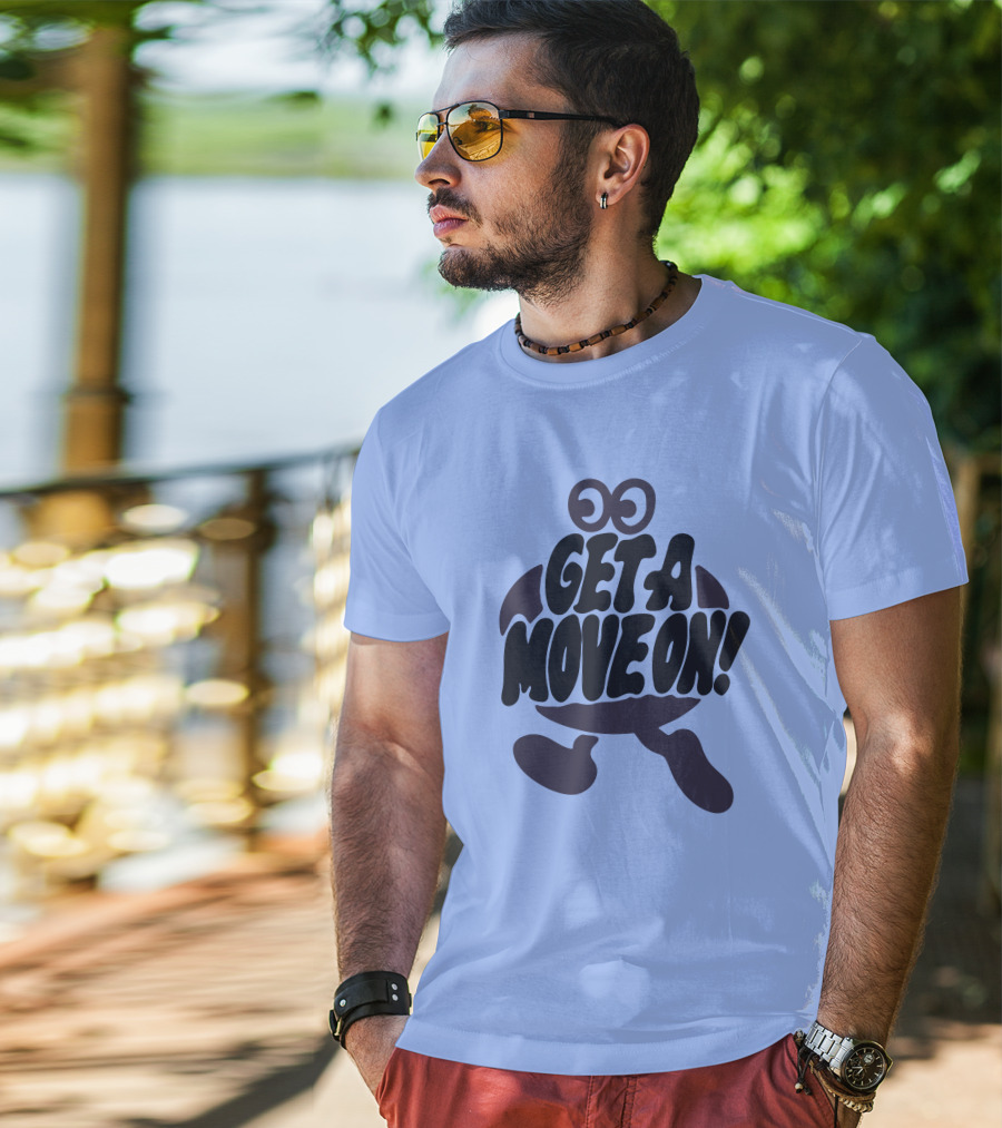 Jahdiary Get A Move On Playful Running Character T-Shirt